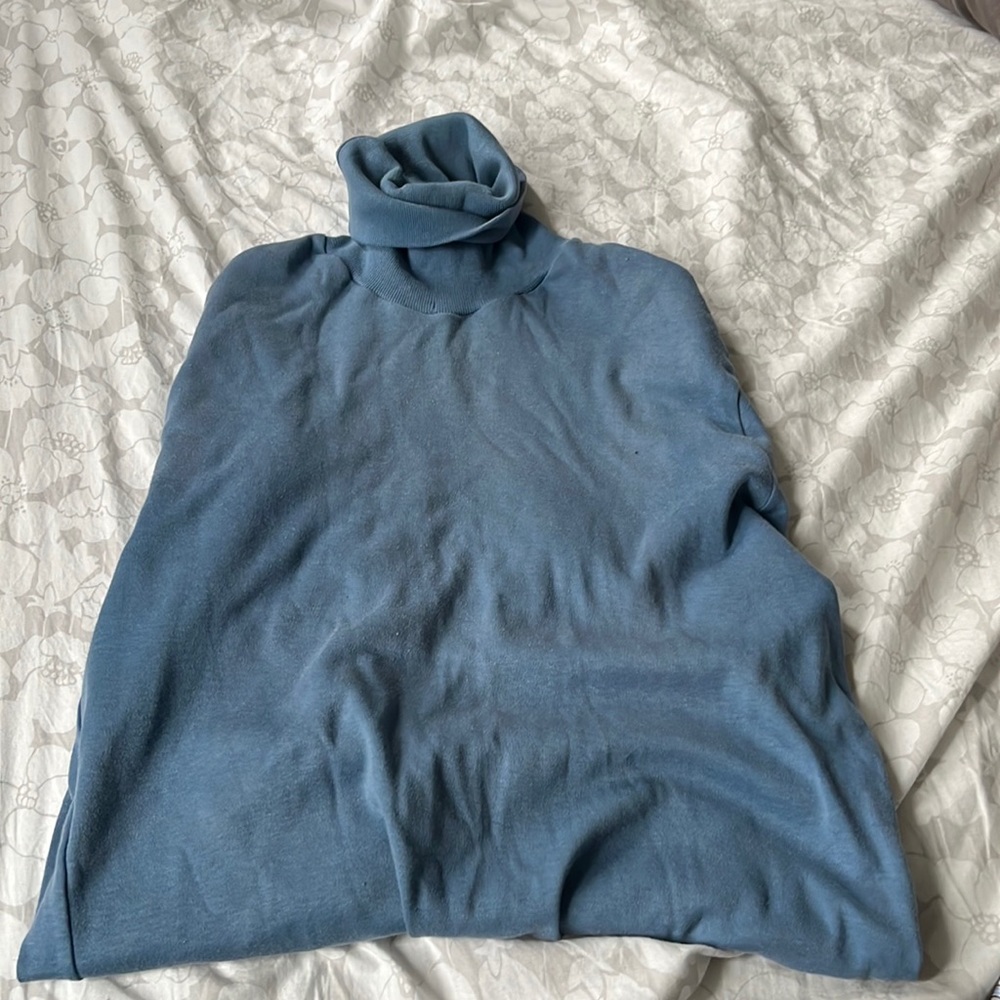 Vintage turtleneck tshirt